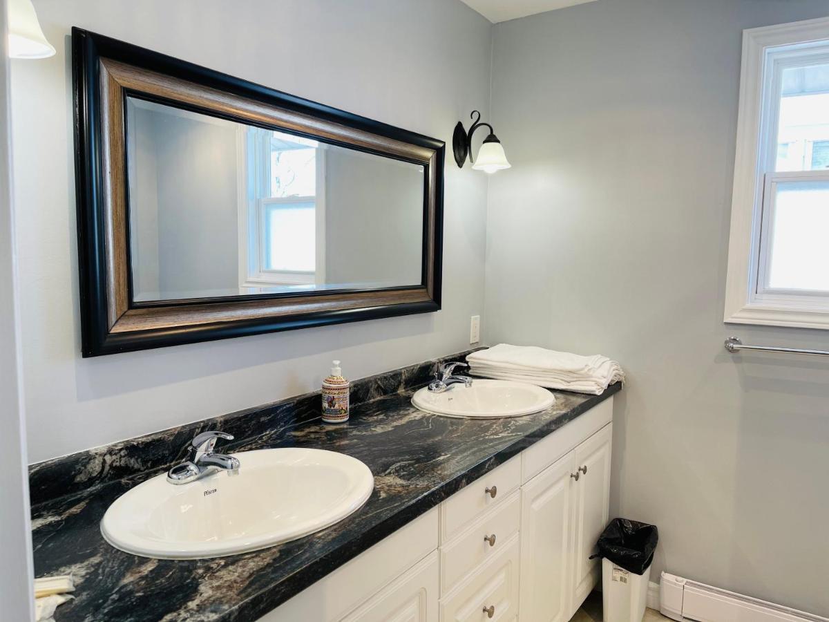 A1 Holiday Family House Niagara Falls Ngoại thất bức ảnh